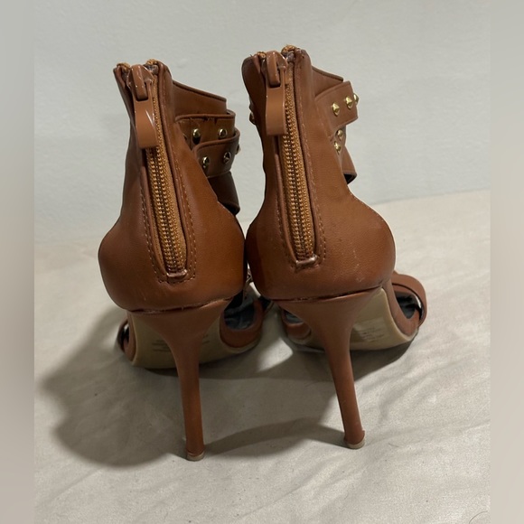 Wild Rose Heels - Picture 4 of 5